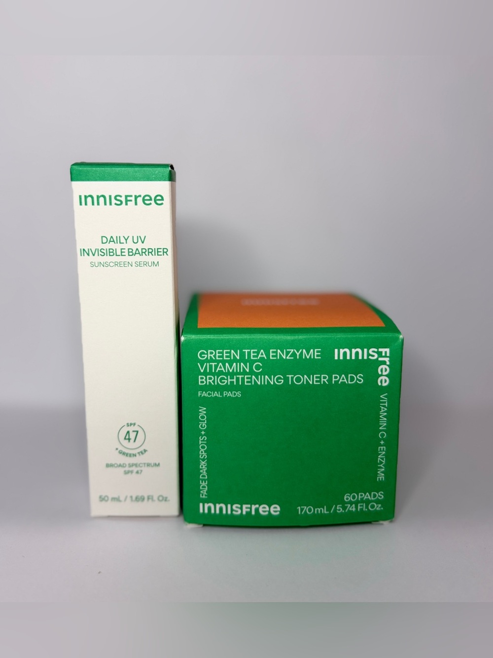 Innisfree Green Tea Vitamin C Skincare Duo | SPF 47 + Toner Pads
